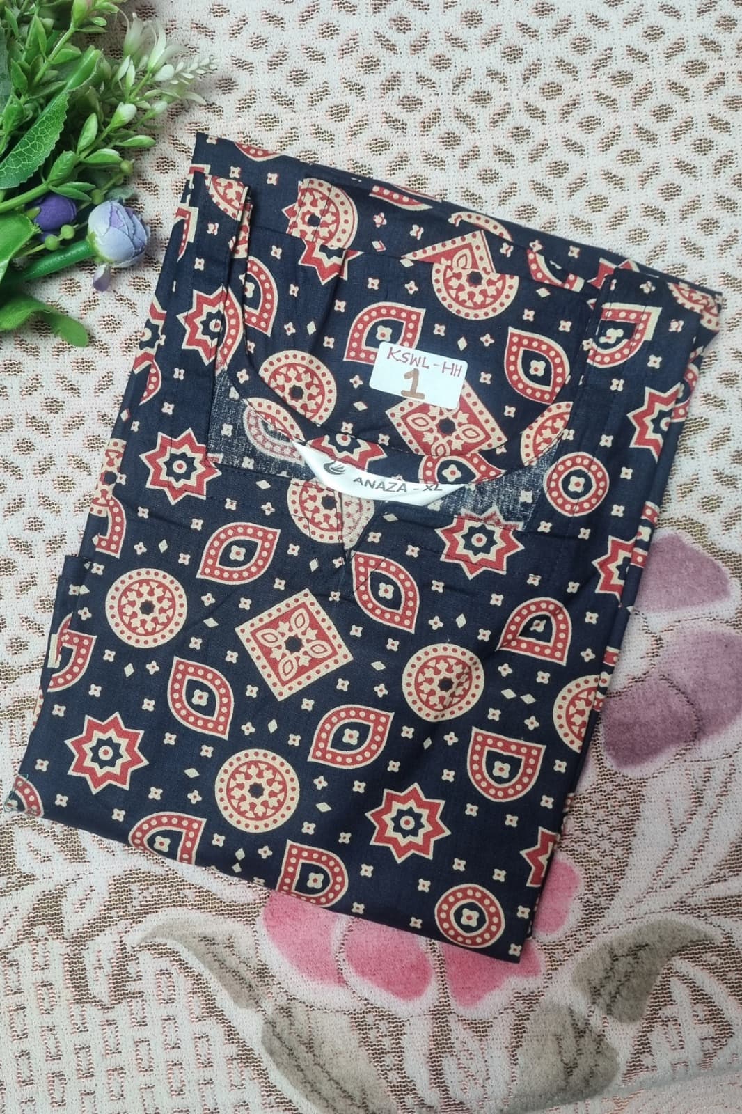 Anaza half sleeve sideopen purecotton kurti with fully overlock XL size